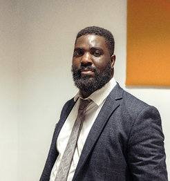 Davis Serunjogi